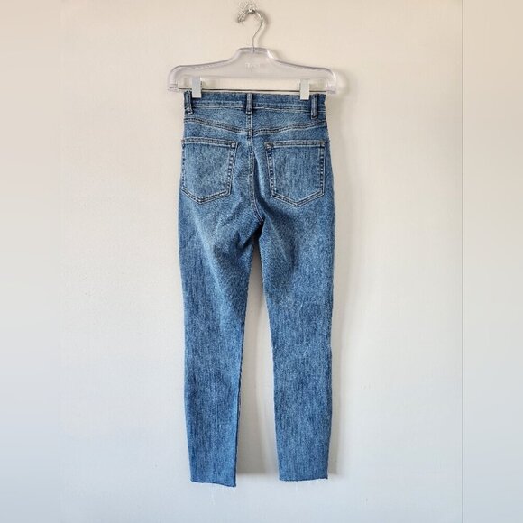 Classic Blue Women's Jeans - Picture 3 of 5